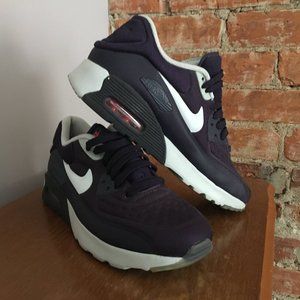 Nike Air Max - Women's 8